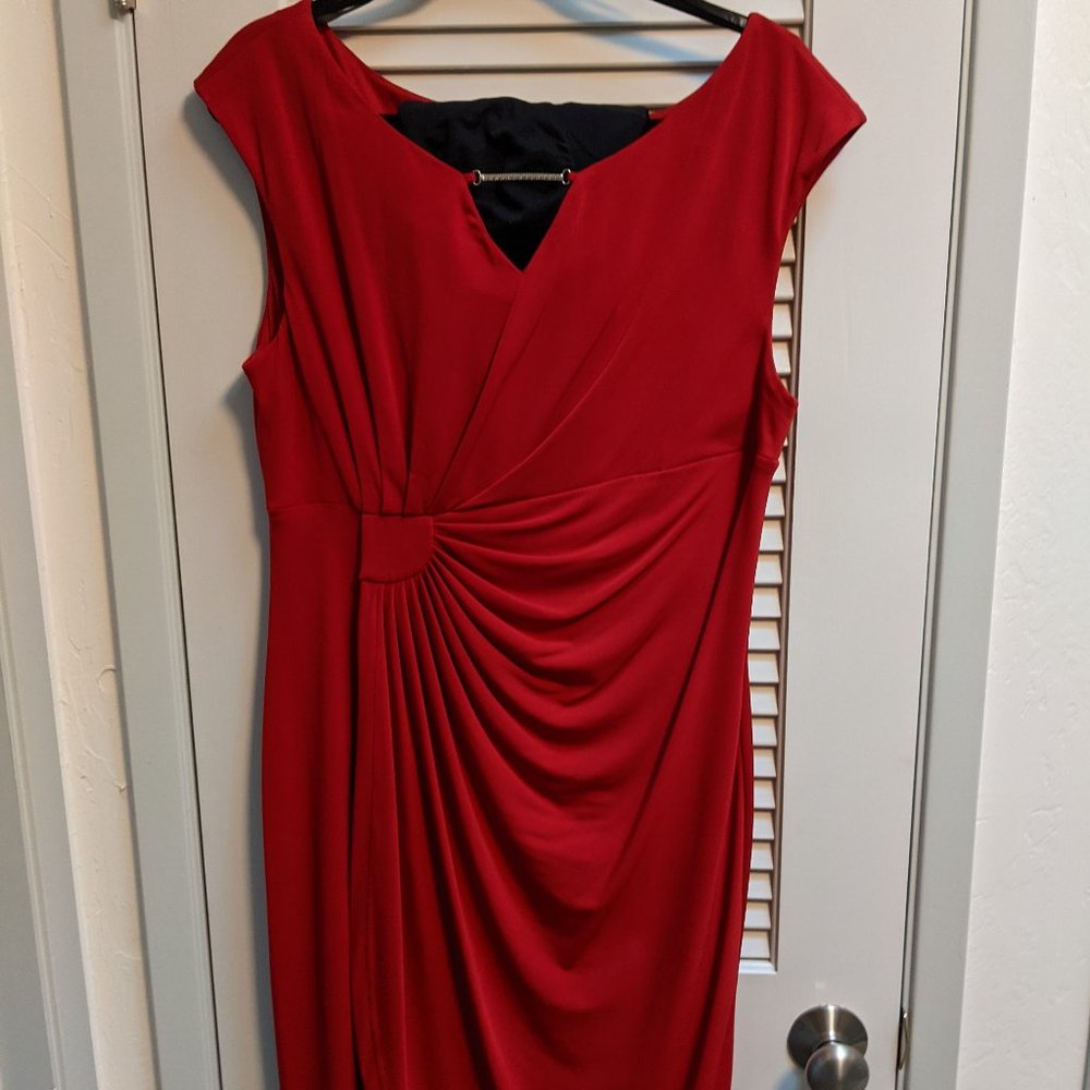 connected apparel Red Asymmetrical Ruched Sheath Dress with Keyhole
